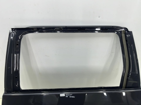 Drzwi VW Passat B7 VII Kombi 10-14r. lewe tylne lewy tył 3AF833311