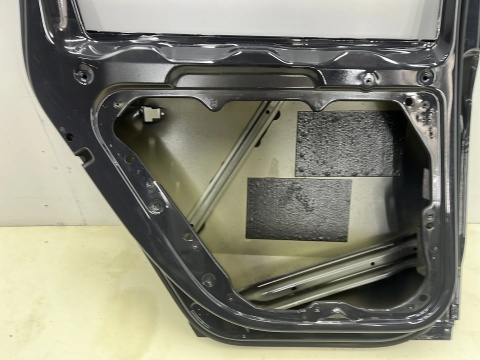 Drzwi VW Passat B7 VII Kombi 10-14r. lewe tylne lewy tył 3AF833311