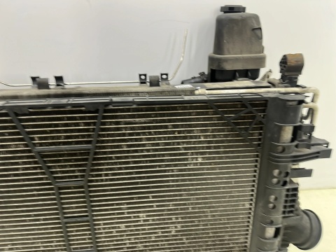 Hłodnica wody Opel Insignia A 08-17r. 2.0 CDTi intercooler chłodnica klimatyzacji wiatrak KOMPLET 13241751 13223018