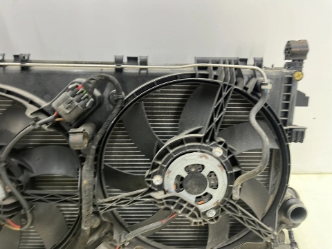 Hłodnica wody Opel Insignia A 08-17r. 2.0 CDTi intercooler chłodnica klimatyzacji wiatrak KOMPLET 13241751 13223018