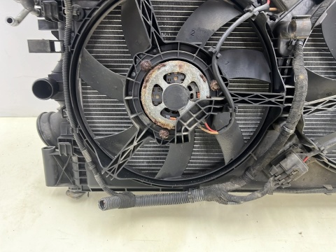 Hłodnica wody Opel Insignia A 08-17r. 2.0 CDTi intercooler chłodnica klimatyzacji wiatrak KOMPLET 13241751 13223018