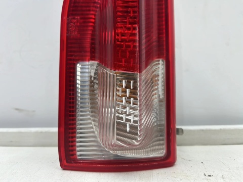 Lampa Opel Insignia A 07-12r. kombi lewa tylna w klapę bagażnika dodatkowa EU Oryginalna 13226854