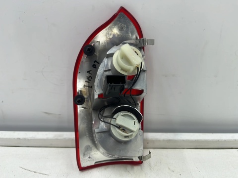 Lampa Opel Insignia A 07-12r. kombi prawa tylna w klapę bagażnika dodatkowa EU Oryginalna 13226855
