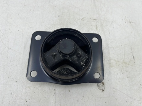 Poduszka silnika Fiat Sedici Suzuki Sx4 05-14r. 1.9D diesel mocowanie łapa silnika nowe orginalne 71743951