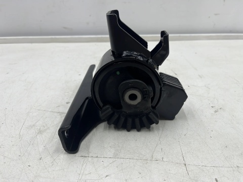 Poduszka silnika Fiat Sedici Suzuki Sx4 05-14r. 1.9D diesel mocowanie łapa silnika nowe orginalne 71750024