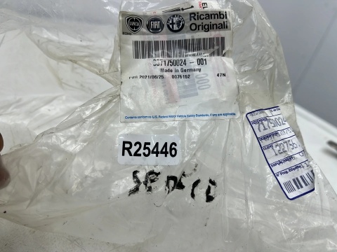 Poduszka silnika Fiat Sedici Suzuki Sx4 05-14r. 1.9D diesel mocowanie łapa silnika nowe orginalne 71750024