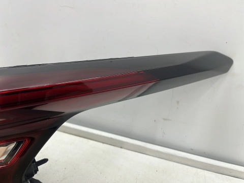 Lampa Citroen C4X 22r.- PRAWA tylna w błotnik Citroen LED VISION prawy tył EU