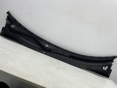 Podszybie Hyundai Sonata 5 V 04-10r. górne EUROPA 861503k001