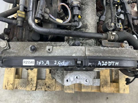 Silnik Opel Insignia A Astra J Zafira C 2.0 CDTI Diesel 130km kod A20DTH KOMPLETNY z wtryskami turbiną