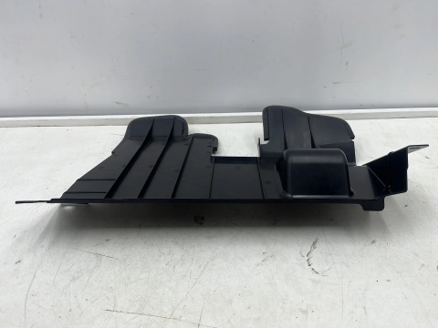 Osłona chłodnicy Nissan Qashqai 1 I 10-13r. lift prawa kierownica powietrza pasa przedniego 62822-br00a