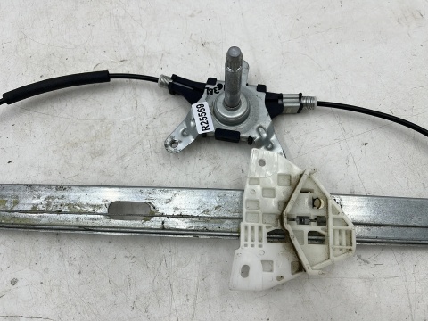 Podnośnik szyb Mazda 3 BL 08-13r prawy tylny mechanizm podnoszenia
