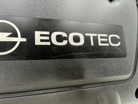 Pokrywa silnika Zafira B Vectra C Astra H 02-14r. 1.9 CDTI diesel osłona górna 315829598