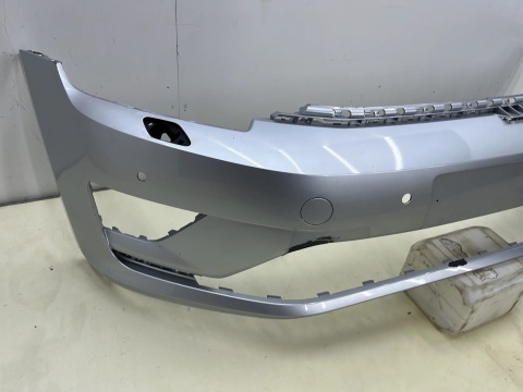 Zderzak przedni VW Golf Sportsvan 14-17r. przód 4XPDC spryski 510807221F Przedlift