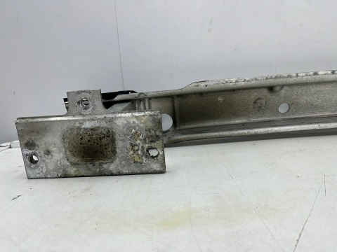 Belka zderzaka Opel Insignia A 08-17r. tylne wzmocnienie pasa tył 12772411