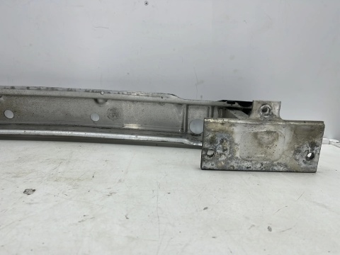 Belka zderzaka Opel Insignia A 08-17r. tylne wzmocnienie pasa tył 12772411