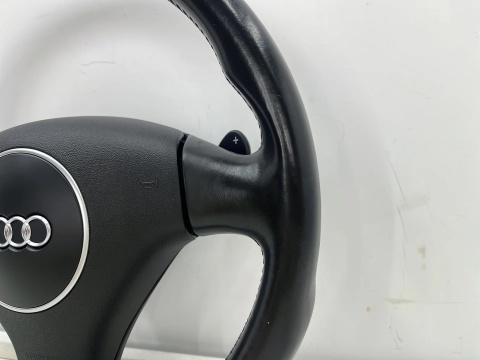 Kierownica Audi A3 8P 04-13r. skórzana trójramienna łopatki z poduszką Airbag EUROPA 8p0419091p