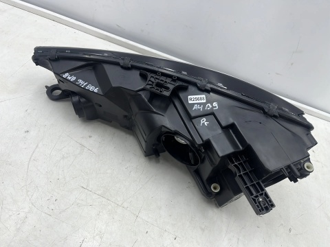 Lampa reflektor Audi A4 B9 8w 15-19r. PRAWA przednia XENON KSENON + LED oryginalna EUROPA prawy przód 8w0941006