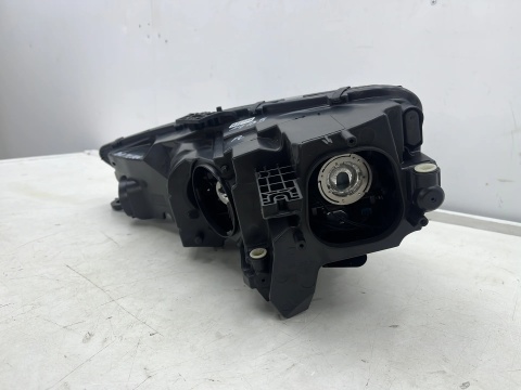 Lampa reflektor Audi A4 B9 8w 15-19r. PRAWA przednia XENON KSENON + LED oryginalna EUROPA prawy przód 8w0941006