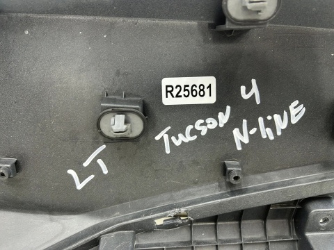 Listwa Hyundai Tucson 4 IV NX4E 20r.- N-LINE lewa tylna nakładka dolna drzwi błotnika lewy tył 87733-n7ca0