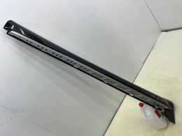 Nakładka progu Volvo XC60 I 08-17.r prawa listwa stopien próg prawy zewnętrzny pod drzwiami 31253572 31370019