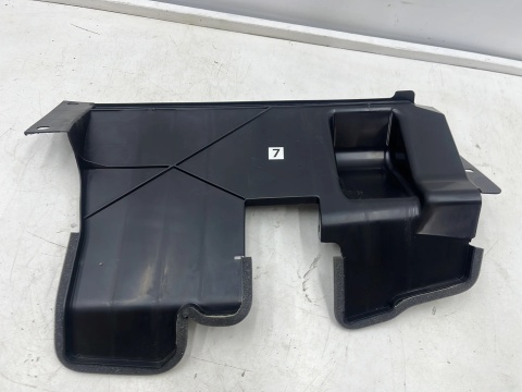 Osłona chłodnicy Nissan Qashqai 1 I 10-13r. lift prawa kierownica powietrza pasa przedniego 62822-br00a