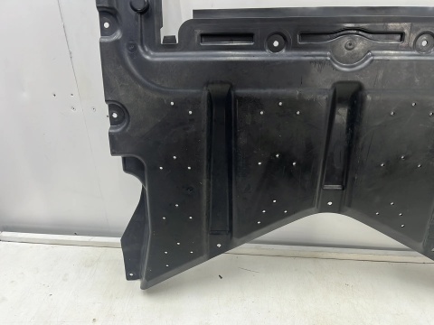 Osłona pod silnik BMW M5 G90 G99 24r.- płyta dolna podwozia pod silnik 8083763 19183210