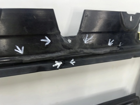 Osłona pod silnik BMW M5 G90 G99 24r.- płyta dolna podwozia pod silnik 8083763 19183210
