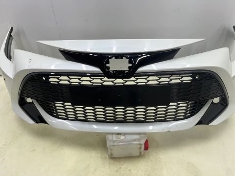 Zderzak przedni Toyota Corolla E21 18-23r. przód HB 4XPDC 52119-02S20 Kombi Hatchback Przedlift