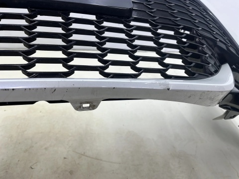 Zderzak przedni Toyota Corolla E21 18-23r. przód HB 4XPDC 52119-02S20 Kombi Hatchback Przedlift