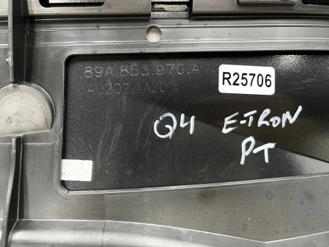 Listwa Audi Q4 e-tron Etron + Sportback 89b 21r.- prawa tylna nakładka dolna drzwi prawy tył 89a853970a