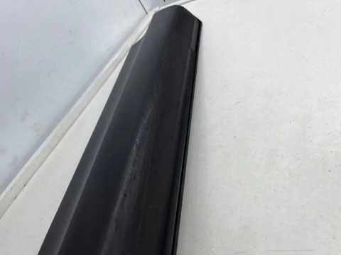 Listwa Mazda CX-5 I 12-17r. prawa przednia dolna nakładka drzwi bocznych prawy przód kd5351rb1