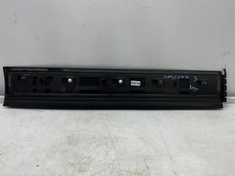 Listwa Porsche Cayenne III 9y 17r.- lewa tylna nakładka dolna drzwi lewy tył 9y0839095