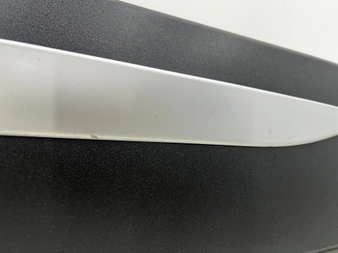 Listwa Seat Ateca 16-26r. prawa przednia dolna nakładka drzwi bocznych strukturalna prawy przód 575854940b