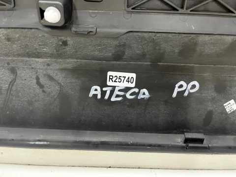 Listwa Seat Ateca 16-26r. prawa przednia dolna nakładka drzwi bocznych strukturalna prawy przód 575854940b