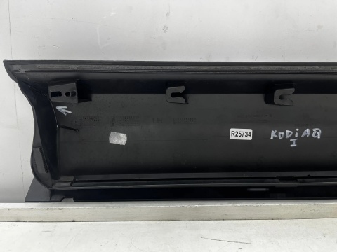 Listwa Skoda Kodiaq I 16-24r. lewa przednia nakładka dolna drzwi lewy przód 565854939a