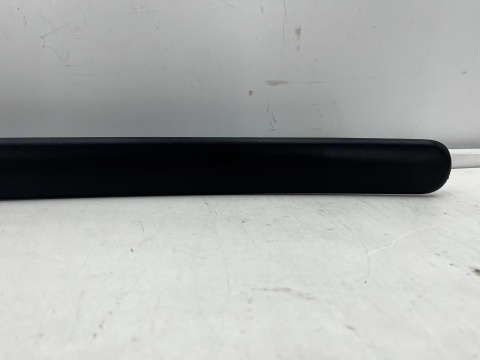 Listwa VW Caddy 3 III 2k 03-15r. prawa przednia dolna nakładka drzwi bocznych prawy przód 2k0853516e