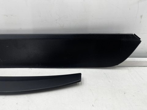 Listwa VW Taigo 21r.- lewa tylna nakładka dolna drzwi rant lewy tył 2g7854949 2g7854819b