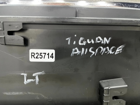 Listwa VW Tiguan II Allspace 5na 18-24r. lewa tylna nakładka dolna drzwi rant lewy tył 5nl854949k