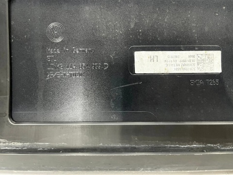 Listwa VW Volkswagen ID.4 ID4 ID.5 ID5 20r.- lewa przednia nakładka dolna drzwi rant lewy przód 11a854939d