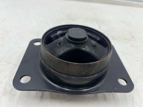 Poduszka silnika Suzuki Sx4 Fiat Sedici 05-14r. 1.9D diesel mocowanie łapa