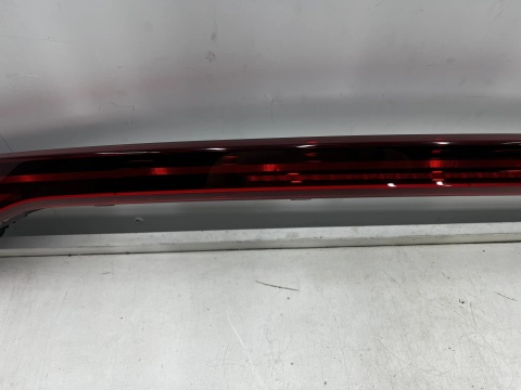 Lampa Cupra Formentor 20-24r. tylne światło w klapę bagażnika blenda LED 5ff945307b