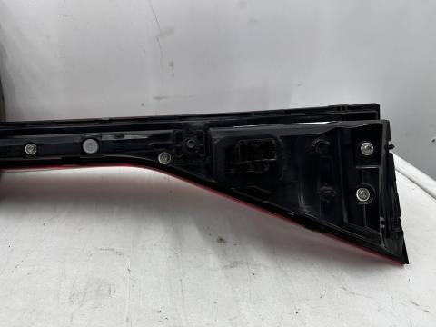 Lampa Cupra Formentor 20-24r. tylne światło w klapę bagażnika blenda LED 5ff945307b