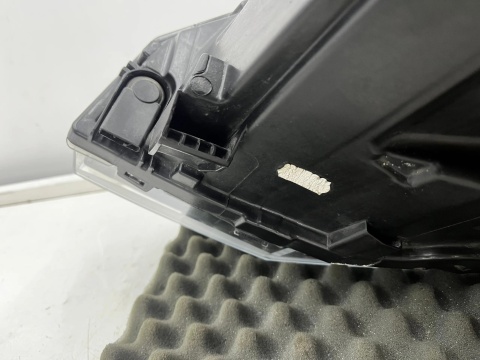 Lampa reflektor VW Polo 6 VI 2g 17-21r. PRAWA przednia zwykła H7 EU oryginalna prawy przód 2g1941006