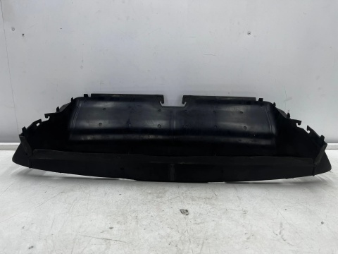 Osłona chłodnicy BMW M3 F80 M4 F82 F83 14-21r. DOLNA kierownica powietrza pasa przedniego wlot intercoolera atrapy 8055843