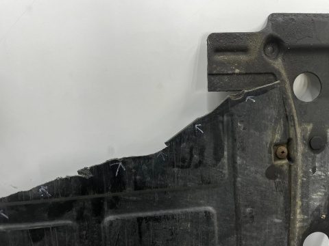 Osłona pod silnik Opel Instignia A Astra J Zafira C 08-17r. płyta dolna podwozia pod silnik 1323959