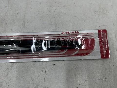 Pióro wycieraczki Toyota Land Cruiser J70 Cressida 2 II tył wycieraczka szyby tylnej EU 85220-22300