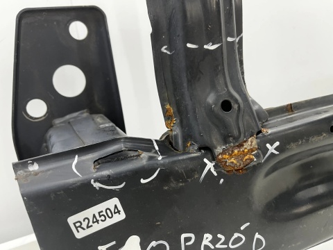 Belka zderzaka Hyundai i10 2 II 13-19r. przednie wzmocnienie przód