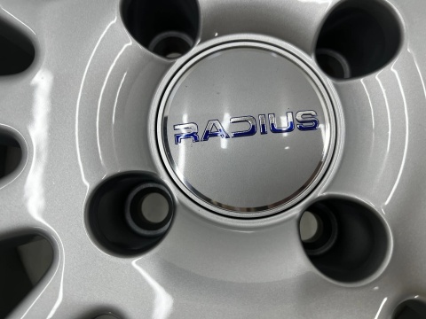 Felga aluminiowa Honda Nissan Hyundai Kia Mitsubishi NOWA felga r17 cali Radius R3 7jx17 ET40 4x114,3 CB 68 pojedyncza R3.77040I