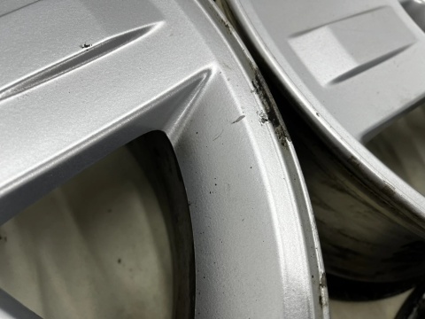 Felgi aluminiowe Renault Laguna 2 II Espace 4 IV 7jx17 ET50 5x108 felgi r17 cali z czujnikami KOMPLET 8200103222