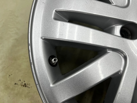 Felgi aluminiowe Renault Laguna 2 II Espace 4 IV 7jx17 ET50 5x108 felgi r17 cali z czujnikami KOMPLET 8200387857
